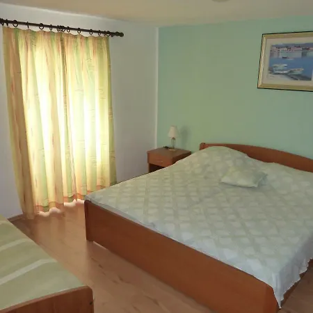 Apartman Oliva *